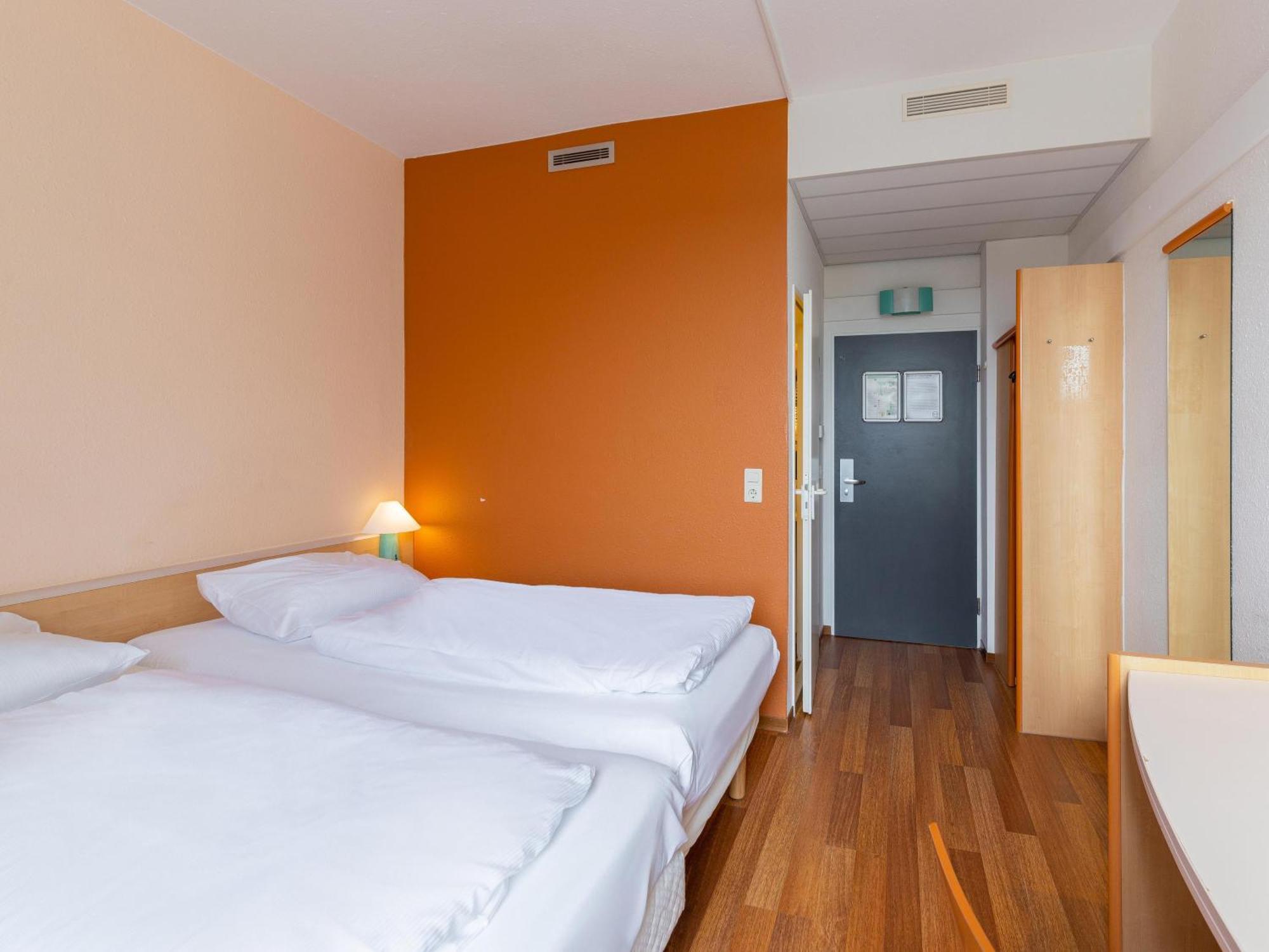 B&B Hotel Duisburg Hbf-Nord Zewnętrze zdjęcie