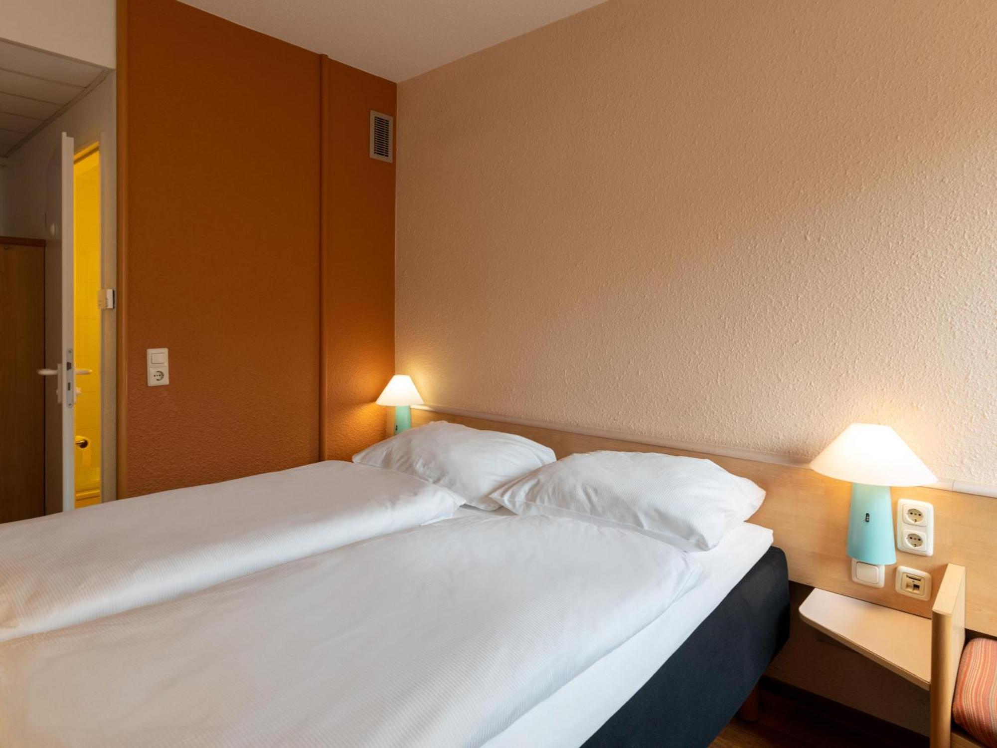 B&B Hotel Duisburg Hbf-Nord Zewnętrze zdjęcie