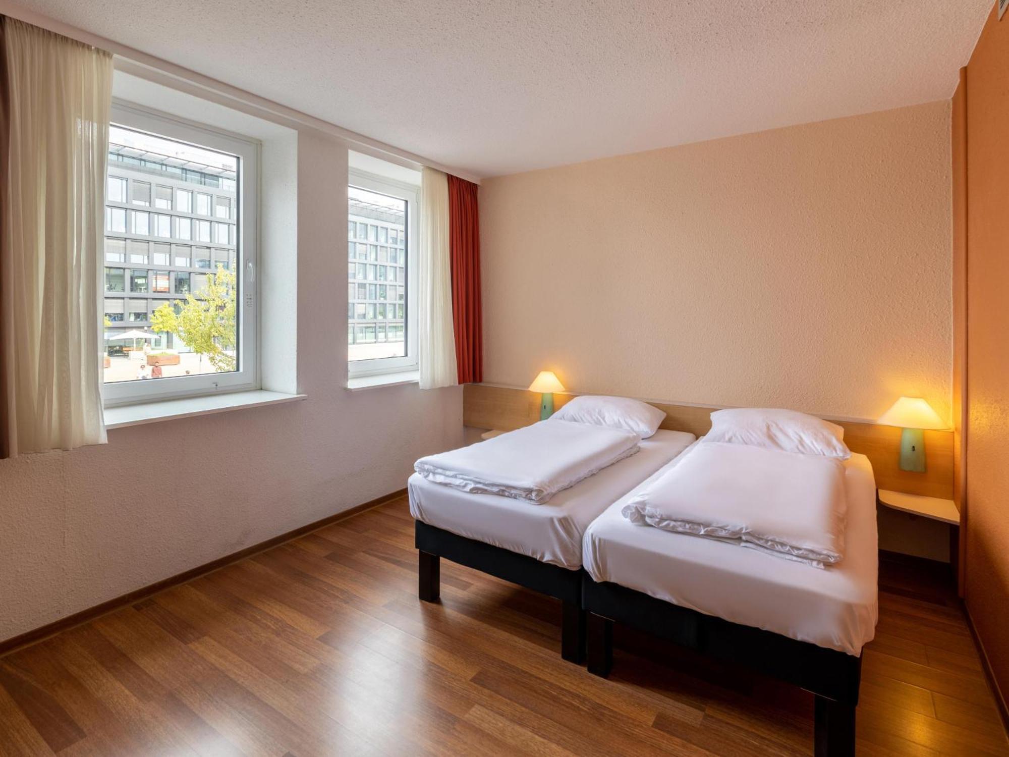B&B Hotel Duisburg Hbf-Nord Zewnętrze zdjęcie